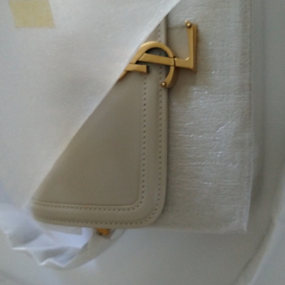 *SOLD* YSL Solferino Small Satchel in White Leather - Picture 6 of 8